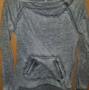 Roxy pullover hoodie (small)